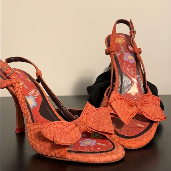 Made in Brazil size 6 worn once coral snake print - Picture 1 of 6